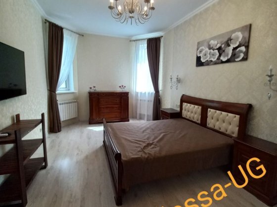 Сдам 2-ком Дом с Генератором и Подвалом на 10 ст.Большого Фонтана