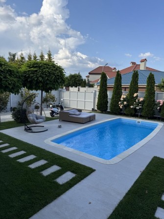 ‼️Аренда Современного ДОМА в Совиньоне, гараж, бассейн‼️ - фото 1