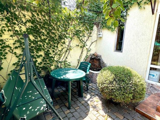 Двуповерхрвий дім довгостроково, 7 станція В. Фонтану Одеса до літа