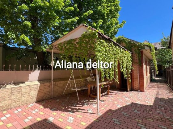 Будинок 4 кімнати на Фонтані • Закрита територія • До моря 5 хв Одесса