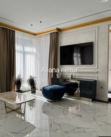 Оренда сучасного будинку з басейном у ЖМ Совіньйон - фото 1