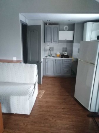 Сдам 1 ком гостевой домик, спальня и кухня студия 7ст.Большого Фонтана - фото 1