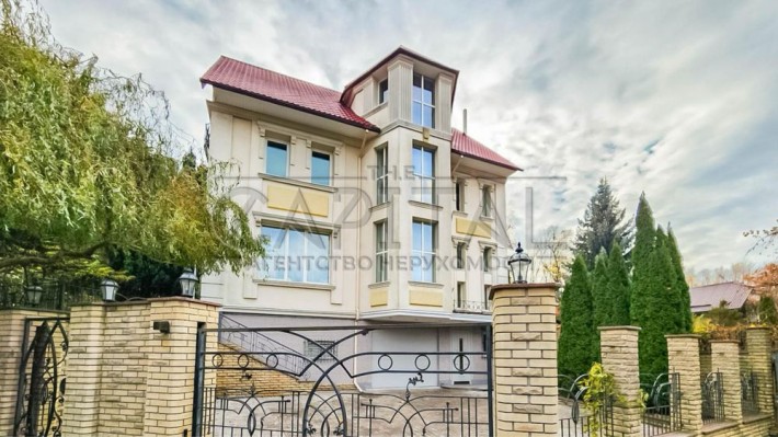 Оренда будинку 300м2 для життя або під офіс вул. Ломаківська, Печерськ - фото 1