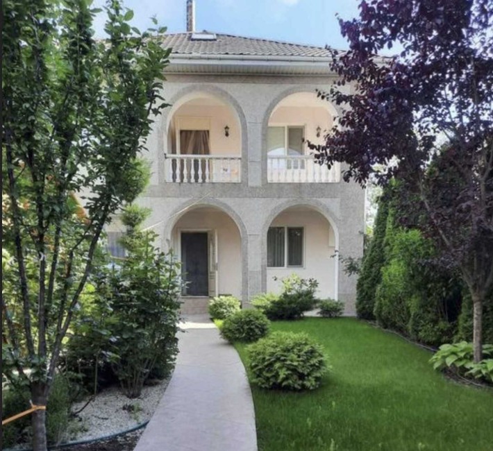 красивый 5-ти комнатный дом, Совиньон - фото 1