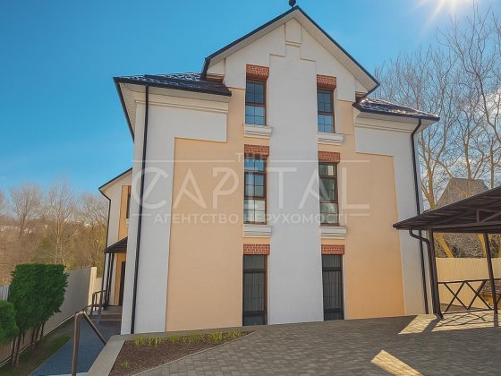 Оренда будинку в Голосіївському районі з укриттям та газом Киев