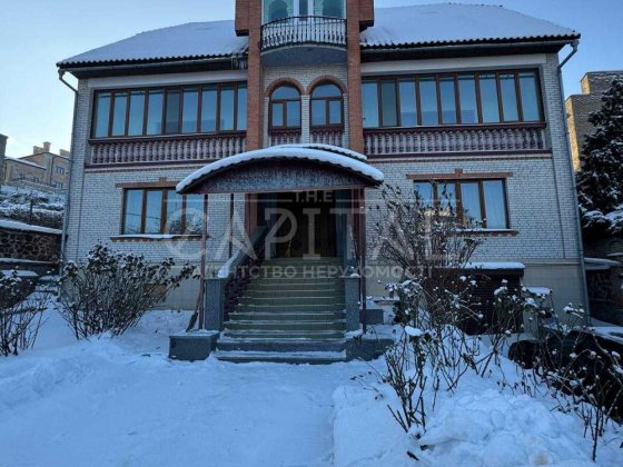 Окремий будинок 800м на Печерську Пирятинська Ломаківська SOKAR Київ