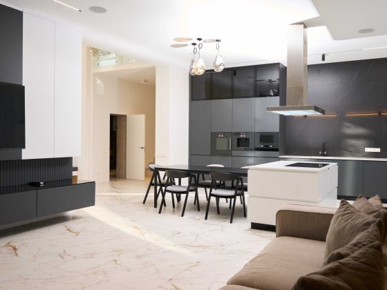 Дизайнерський будинок, 5 спалень, Осокорки КМ "Блакитна Лагуна" Київ