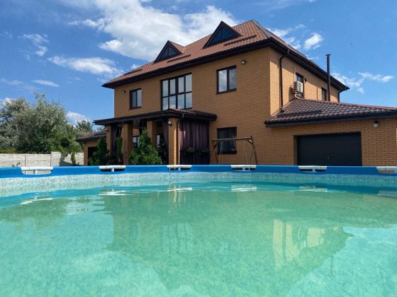 Здам Двоповерховий Будинок в Обухівці