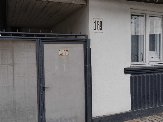 Здається будинок в оренду на довгий термін. Тячев