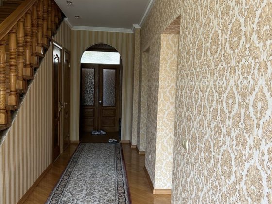 Оренда великиго будинку Свалява