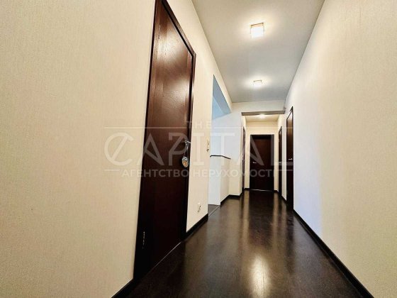 Оренда просторого АВТОНОМНОГО будинку в с.Гатне, 220м2, 5 спалень Гатне