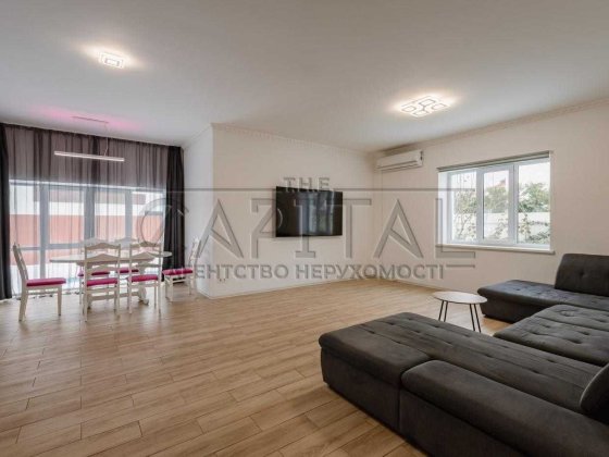 Оренда сучасного та свіжого будинку 300 м² з басейном Гатне Гатне