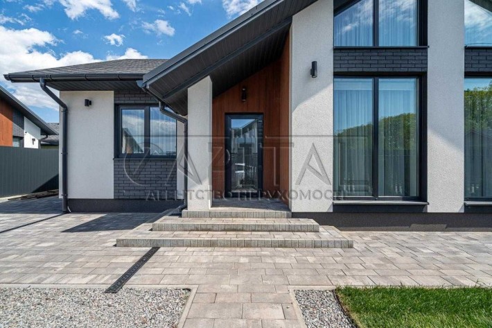 Оренда будинку в котеджному містечку с. Крюківщина - фото 1