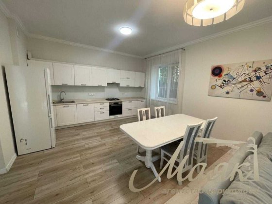 Аренда дома 160м2, Козин, КГ Alpen Park Козин