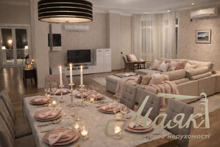 Аренда 2х-этаж дома 300 м² в Montana Village / Монтана Виладж, с.Козин - фото 1