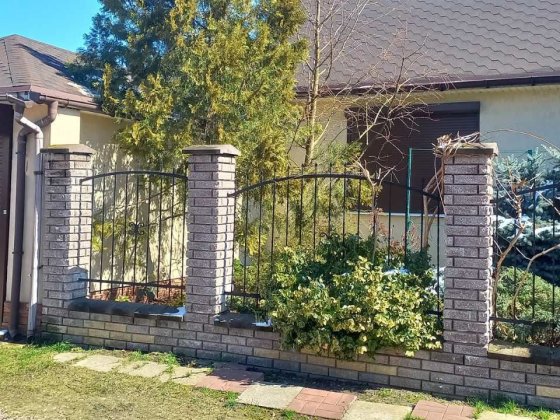 Без комісії. Здам будинок в Гореничах. 10 хв. до м. " Житомирська " Гореничі