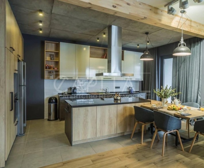 КМ КОНИК VIP будинок  Лютнева супер локація в Голосєєво - фото 1