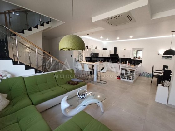 Віта-Поштова. АВТОНОМНІСТЬ на 1000% + Підвал. Будинок 3 спальні 250м2 Віта-Поштова