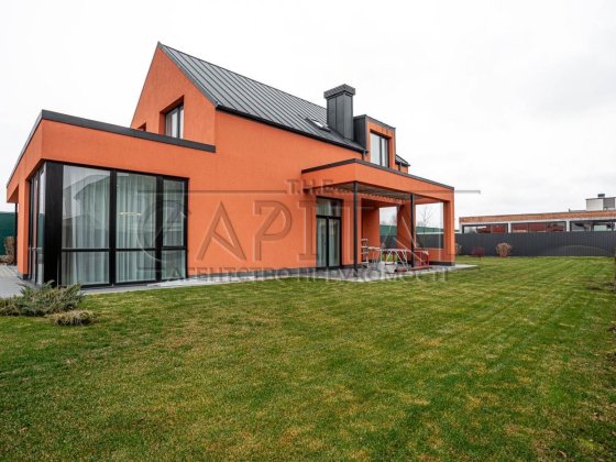 Оренда сучасного будинку з новим ремонтом у с. Крушинка Крушинка