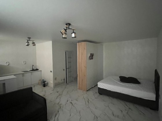 Продам нежитлове приміщення у селі Щасливе, ЖК 7-я Счастливое