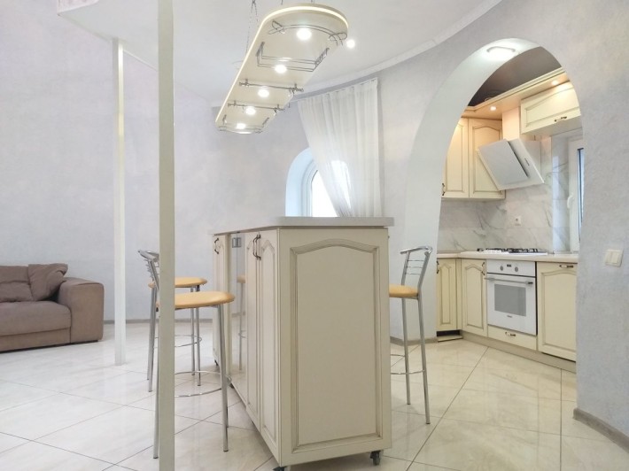 Оренда 2-х поверхового  будинку в найближчому передмістіі Києва,Романк - фото 1