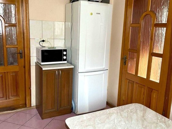 Оренда Будинка. в Зимна Вода Зимна Вода