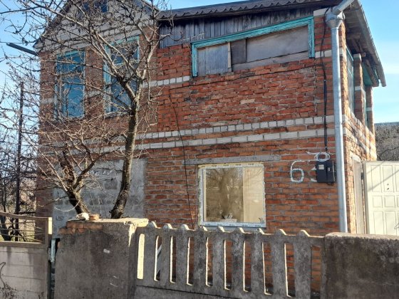 Здам дім. Свіжі ремонти. Опалення піч. Аренда дома. Своя скважина. Сливине