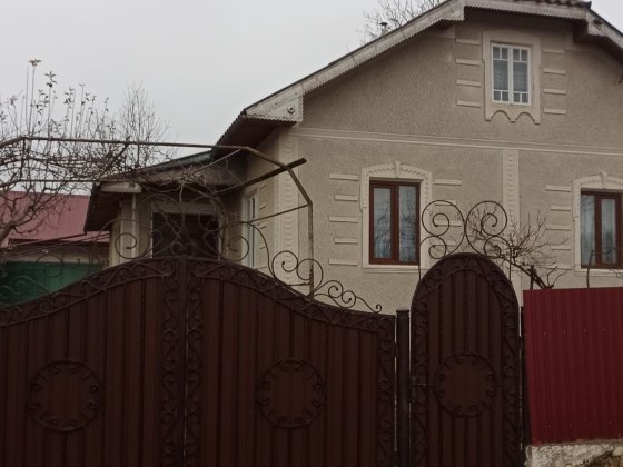 Здається господарство Кіцмань