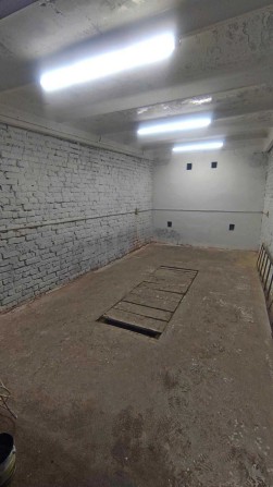 Гараж цегляний в оренду, вул. Електроапаратна - фото 1