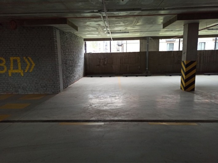 Паркомісце в клубному містечку 12, ЖК12, Вамбуд - фото 1