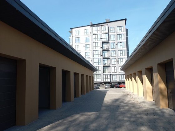 Оренда гаража ( для електромобіля) поряд Щасливе на Чорновола 94 Рівне