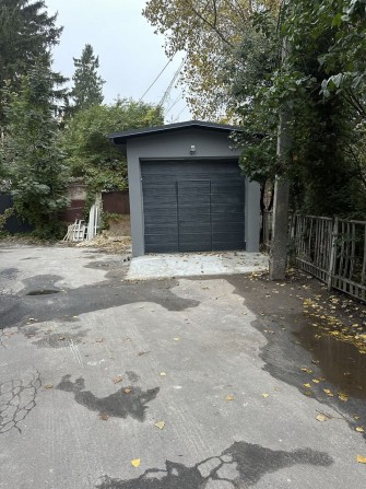 Здам в центрі гараж. Вул. Б. Хмельницького. - фото 1