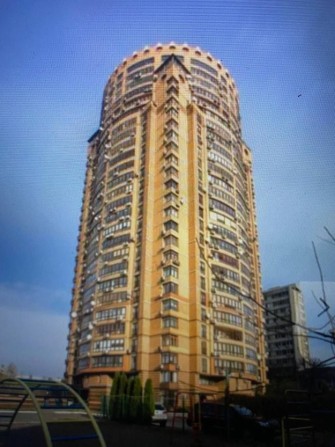 Оренда підземного паркингу ЖК Корона Печерськп - фото 1