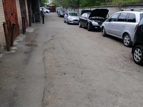 здам гараж бокс в аренду київ вул крайня 15 спутник 2 під газель