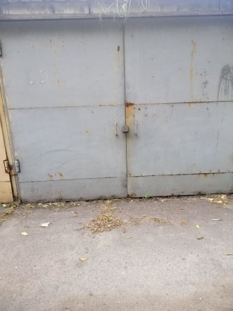 Гараж 12 апреля  бульвар Шевченко - фото 1