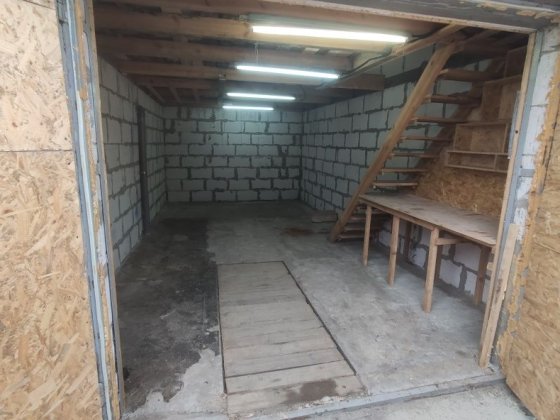 Гараж в аренду 2 этажа + подвал