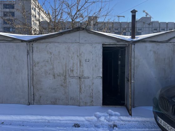 Здам в оренду гараж для авто по вул. Табірній, метро Берестейська