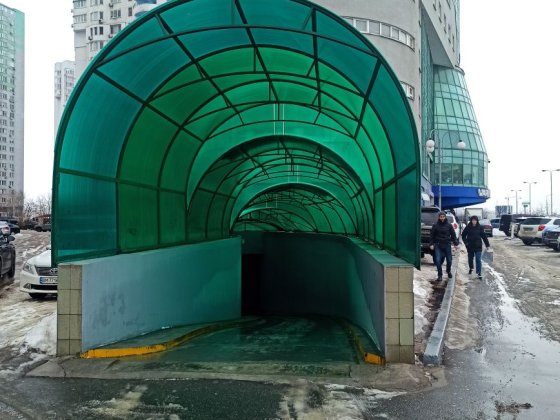 Сдам а аренду паркинг Осокорки, Бажана 10А