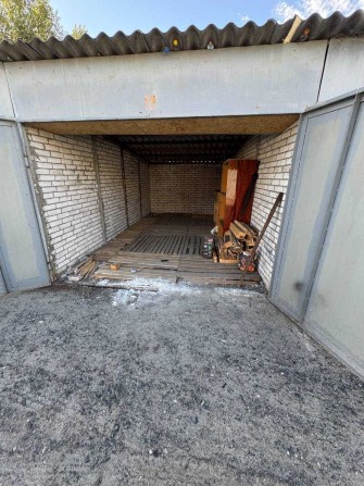 Здам цегельний гараж 18м - фото 1