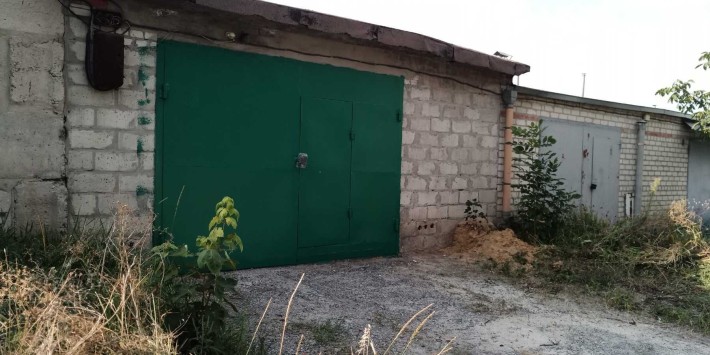 Сдам гараж в инд районе на Роганском ЖМ  6,х7Слобода - фото 1
