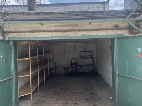 Сдам каменный гараж/ ул. Раскидайловская