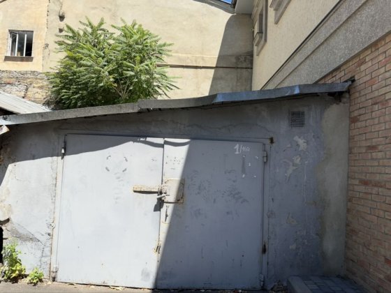 Сдам гараж в самом центре - Дерибасовская Гаванная, Горсад