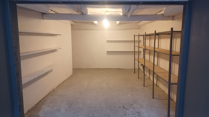 Сдам каменный гараж под склад - фото 1