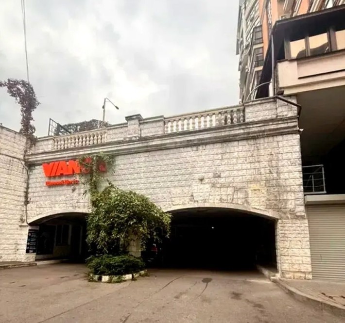 Паркомісце, гараж Оренда (Лютеранська 10-А) - фото 1