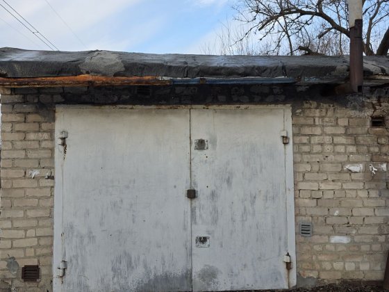 Продам гараж, 40 лет,кооператив Павлоградец