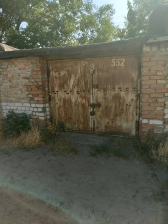 Гараж із цегли., - фото 1