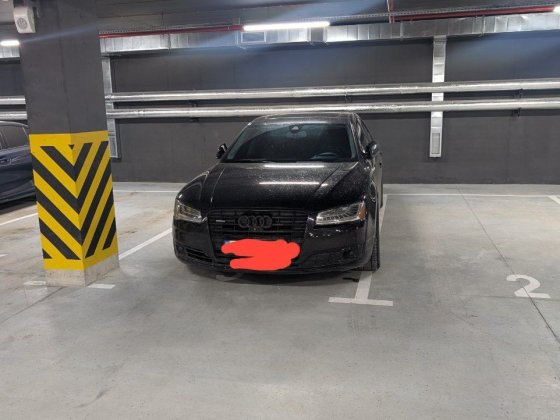 Паркінг біля озера, ЖК Manhattan Івано-Франківськ