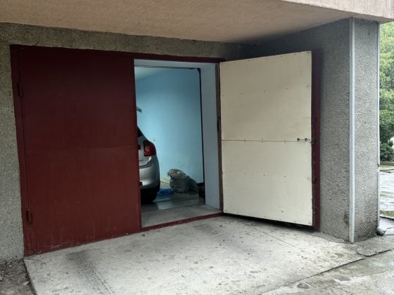 Продам гараж в центрі міста Івано-Франківськ