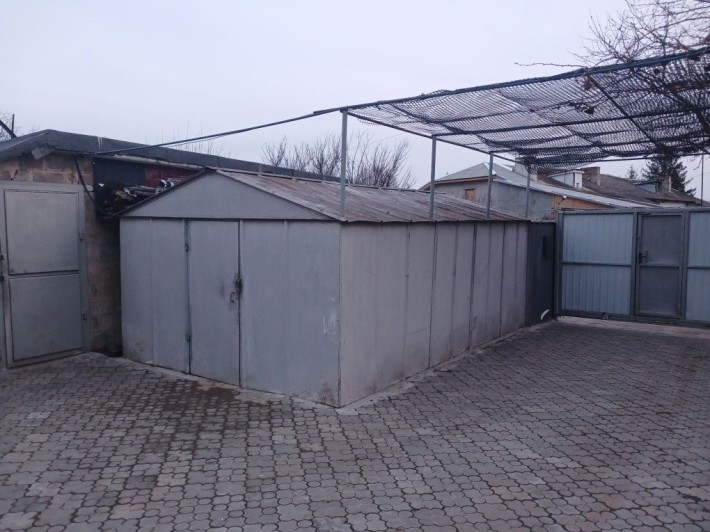 Гараж розборной в нікополі - фото 1