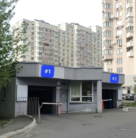 Продаж місця у підземному паркінгу, вул.Срібнокільська 1 - фото 1